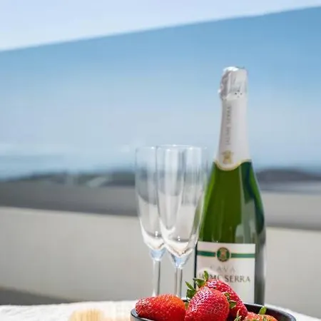 Apartment Seaviews Private Jacuzzi Rooftop&luxurious Living *