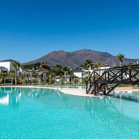 Seaviews Private Jacuzzi Rooftop&luxurious Living